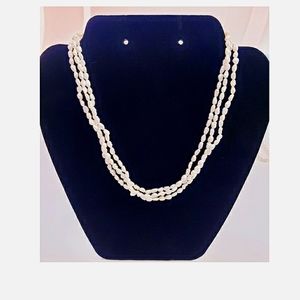 VINTAGE FRESHWATER PEARLS NECKLACE